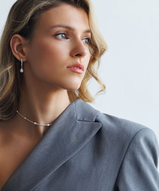 Hõbekõrvarõngad pärlite ja tsirkoonidega