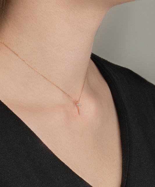 Kuldripats briljantidega "Rist"