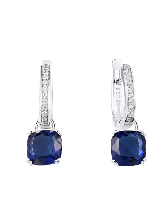 Hõbedast kõrvarõngad tsirkoonide