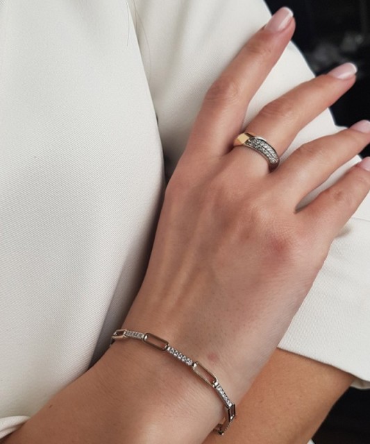 Hõbekäevõru tsirkoonidega kullatud