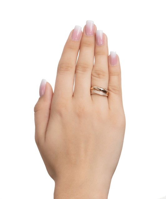 Kuldsõrmus tsirkoonidega