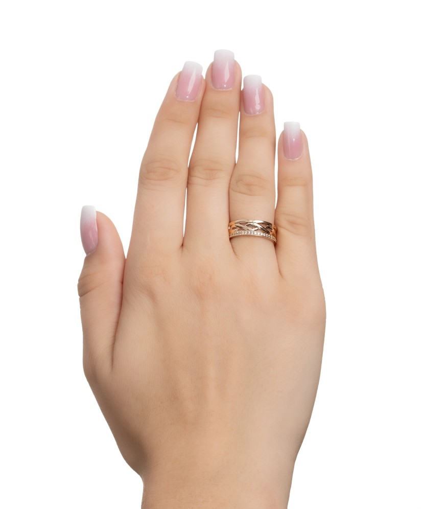 Золотое кольцо с цирконами