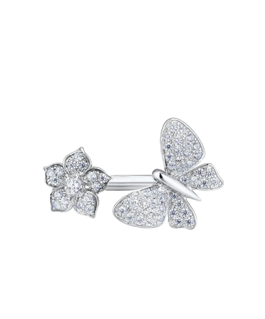 Серебряное кольцо с цирконами