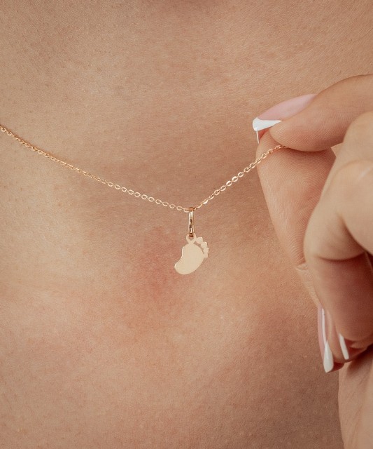 Kuldripats  "jalajälg"