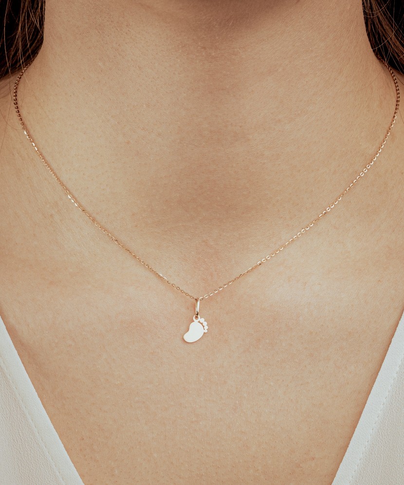 Kuldripats  "jalajälg"