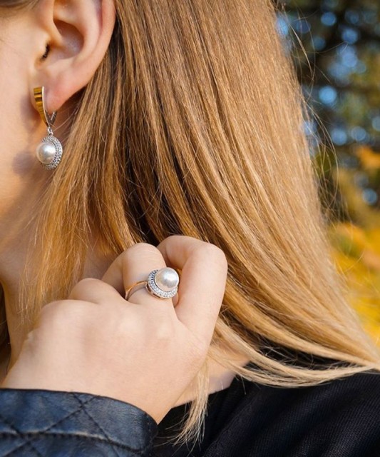 Hõbekõrvarõngad pärli ja tsirkoonidega kullatud