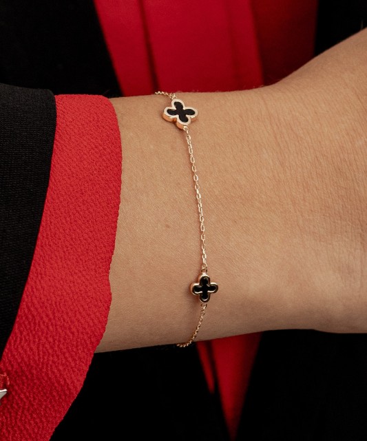 Kuldkäevõru oonüksitega