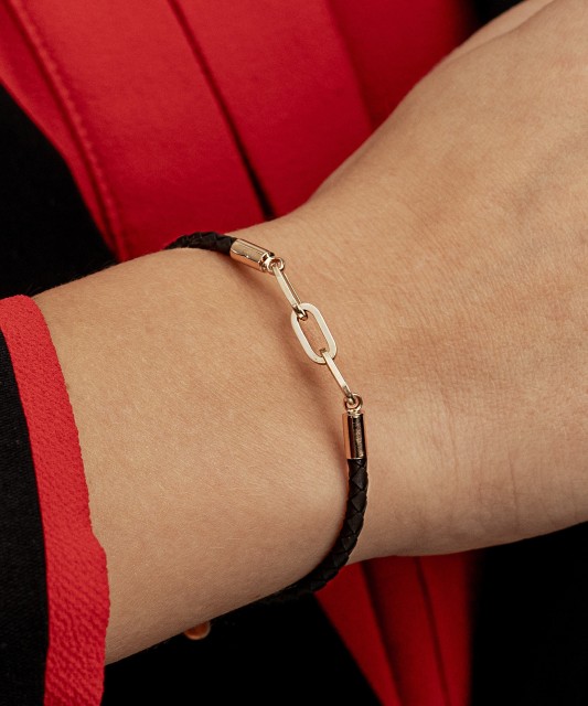 Кожаный браслет с вставками из золота и циркона