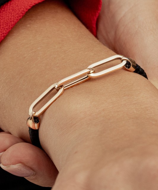 Nahast käevõru kulla ja tsirkoonidega