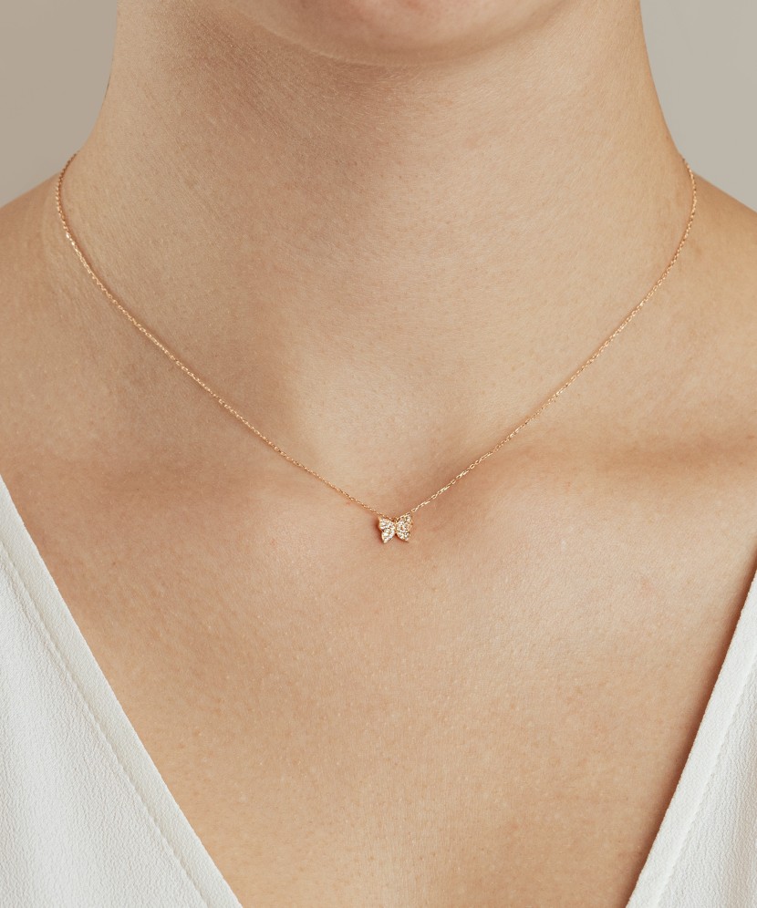 Kuldkett tsirkoonist ripatsiga "Liblikas"