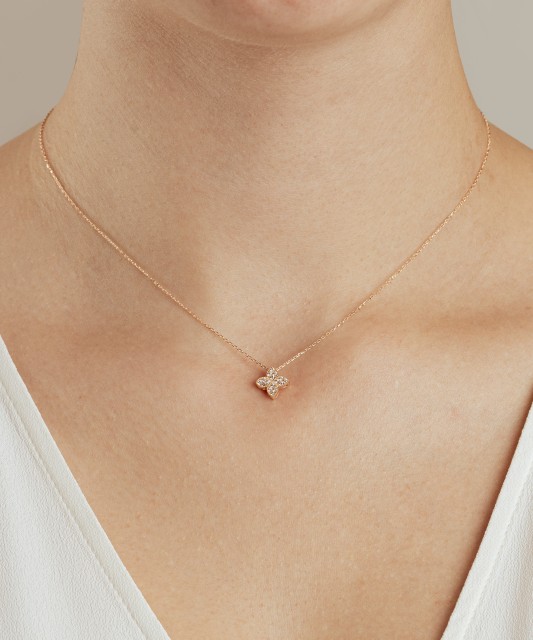 Золотая цепочка с подвеской из циркона