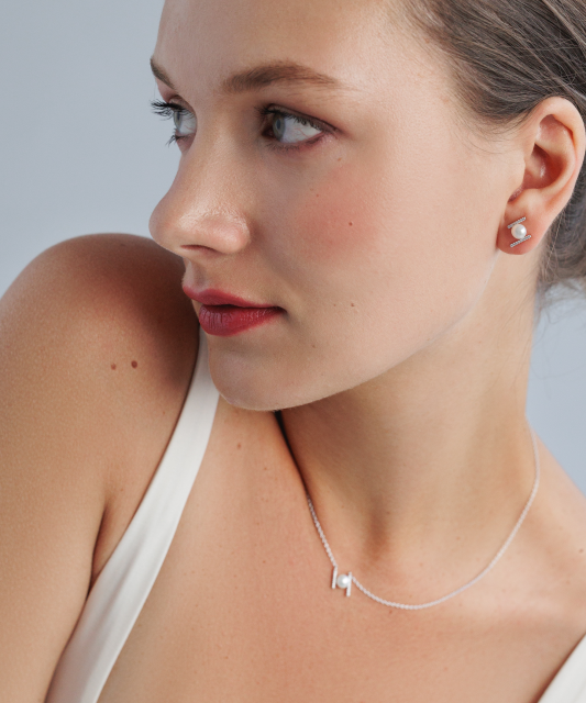 Hõbekõrvarõngad pärlite ja tsirkoonidega