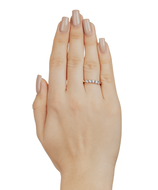 Kuldsõrmus tsirkoonidega