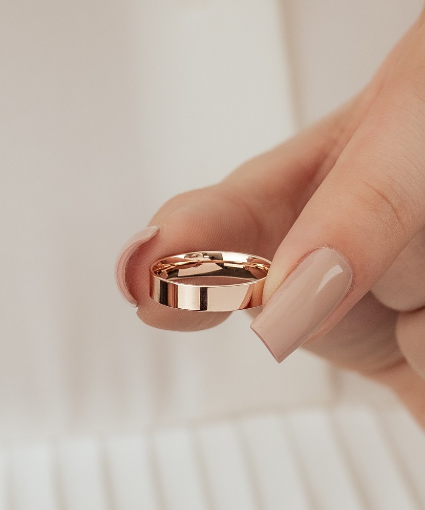 Kuldne pulm sõrmus 4mm mugavusega