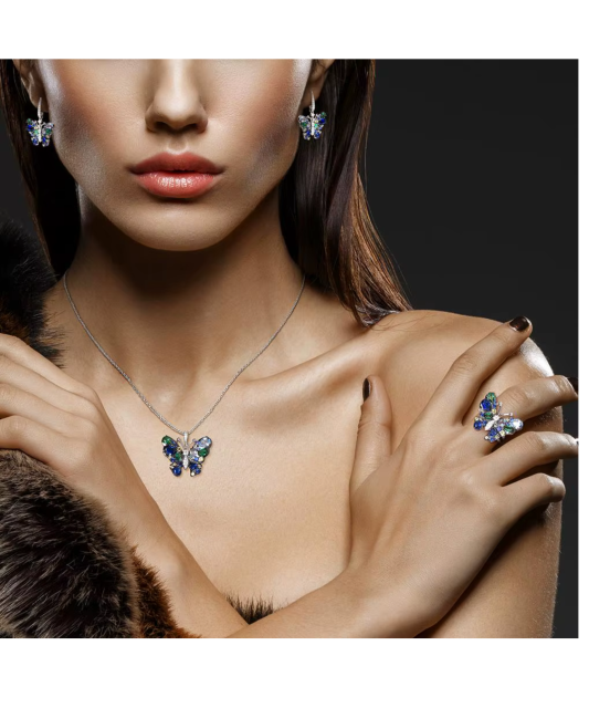 Hõbekõrvarõngad tsirkoonidega "Liblikas"