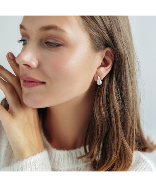 Hõbekõrvarõngad pärlite ja tsirkoonidega