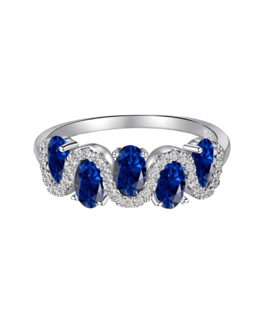 Серебряное кольцо с цирконами