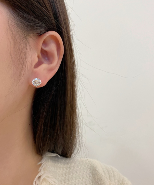 Серьги из серебра с цирконами 8mm