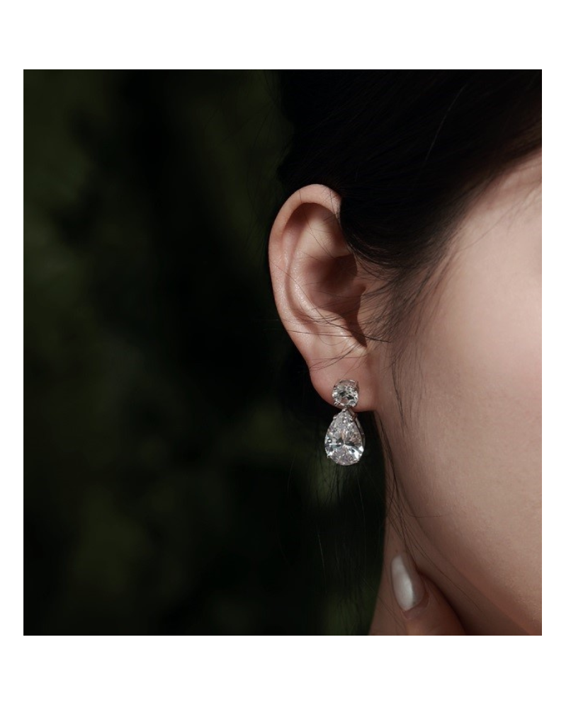 Hõbekõrvarõngad tsirkoonidega