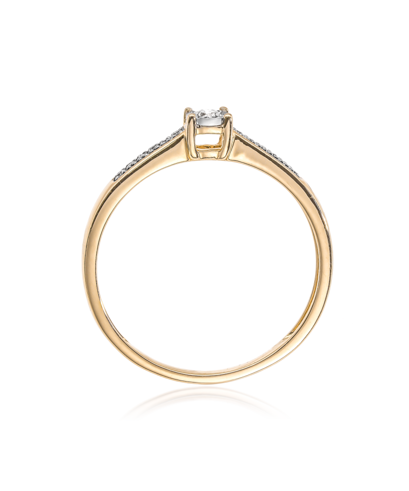 Кольцо из желтого золота с бриллиантами