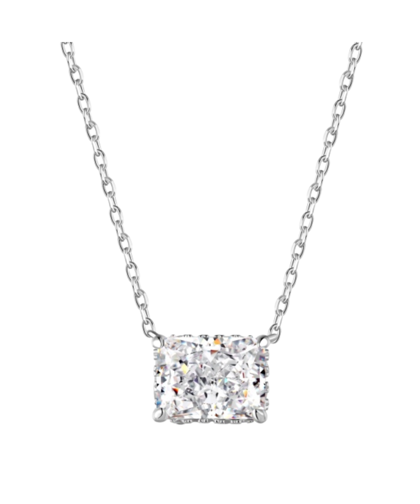 Серебряная цепочка с подвеской из циркона