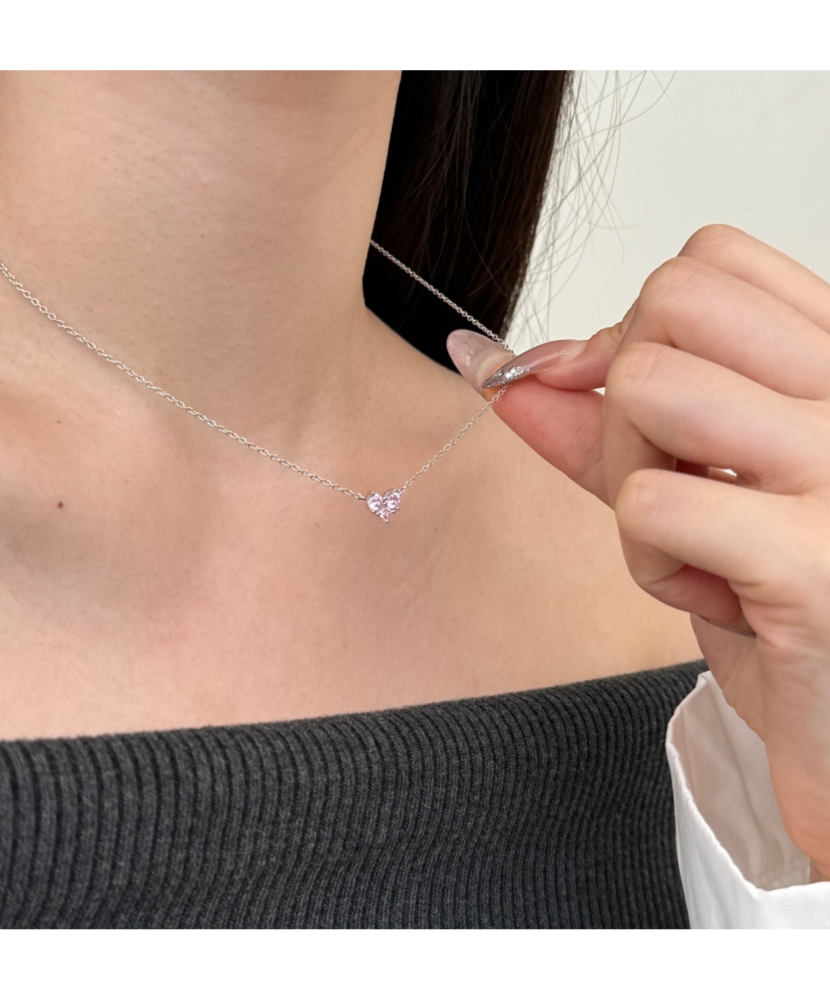 Hõbekett tsirkoonist ripatsiga