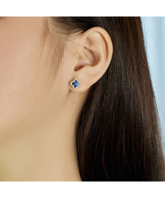 Серьги из серебра с цирконами