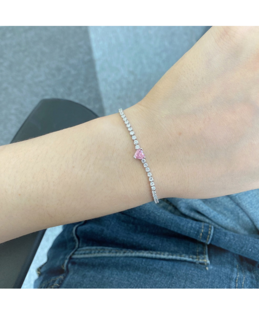 Hõbekäevõru tsirkoonidega