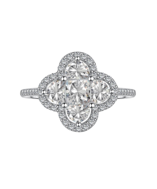 Hõbesõrmus tsirkoonidega