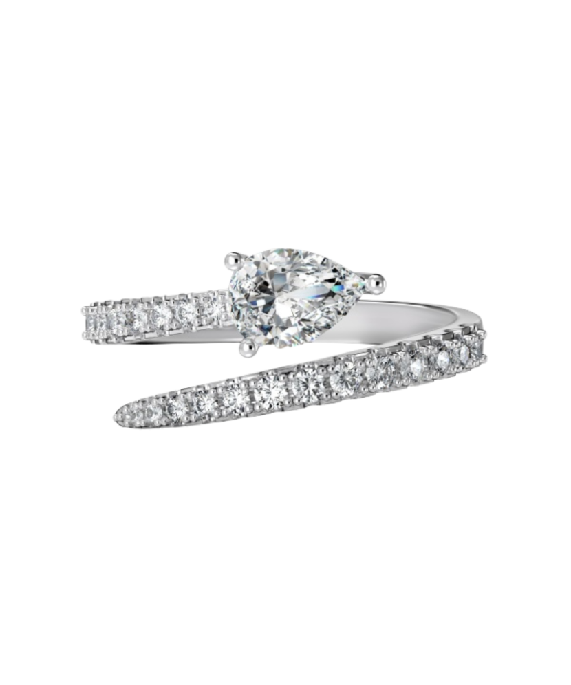 Серебряное кольцо с цирконами