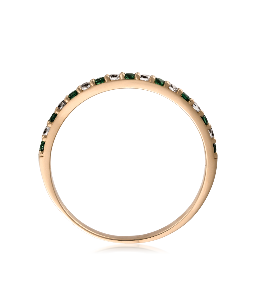 Kuldsõrmus tsirkoonidega