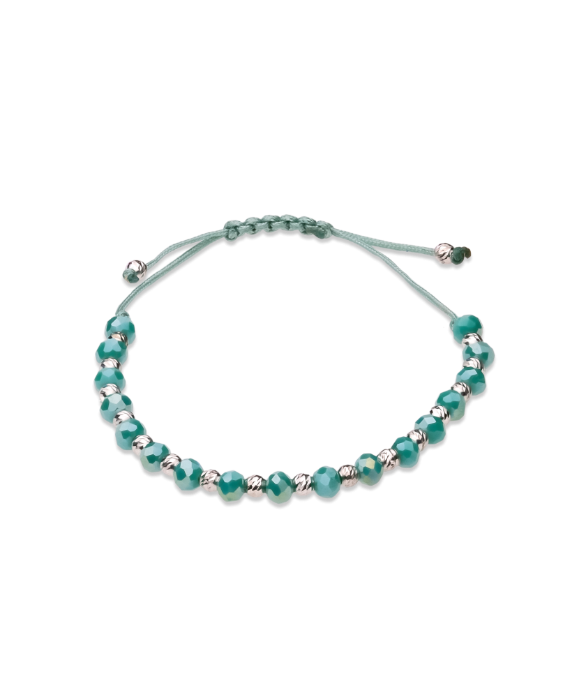 Mustast lõngast käevõru hõbedaga ja oonüksiga