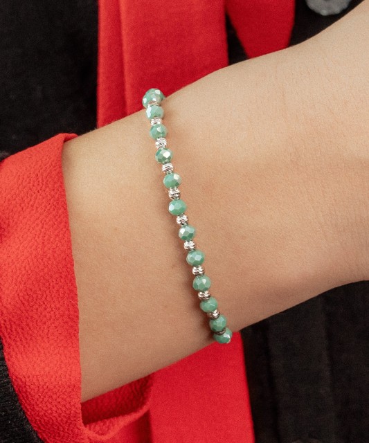 Браслет из черной нити с серебром и ониксом