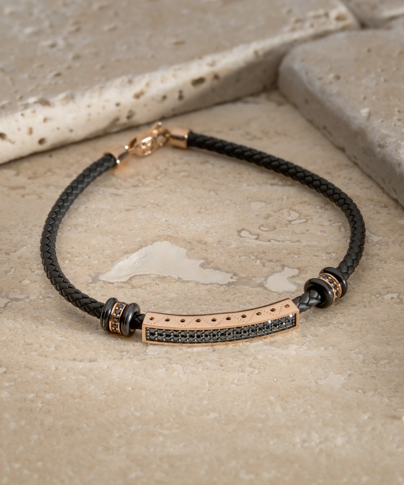 Золотой браслет с цирконами