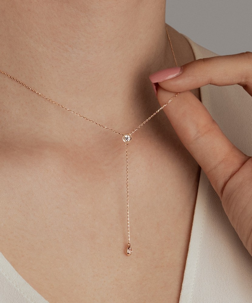 Kuldkett tsirkoonist ripatsiga