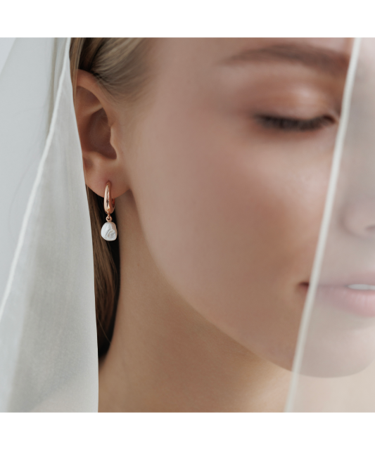 Kullatud hõbedast kõrvarõngad Keshi pärlitega