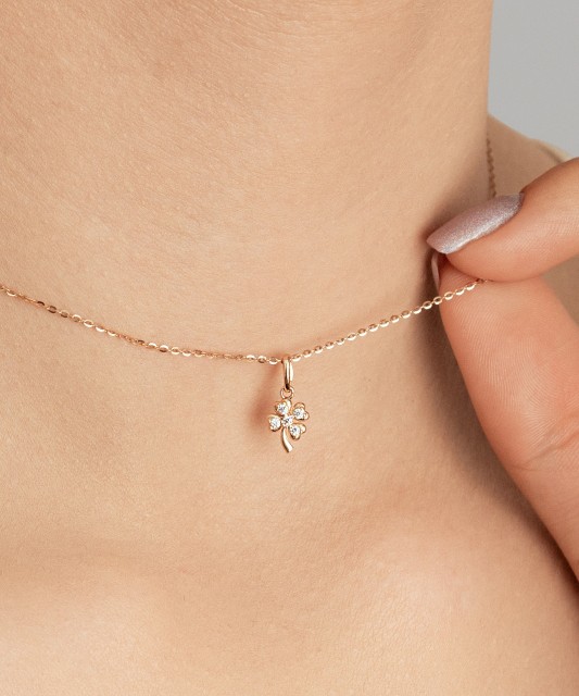 Kuldripats tsirkoonidega