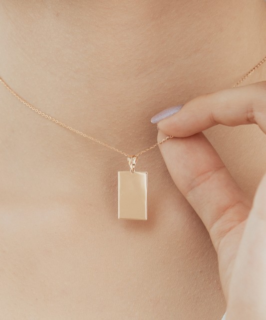 Золотой подвеска "Пластина"