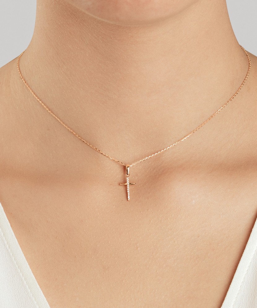 Kuldripats tsirkoonidega "rist"