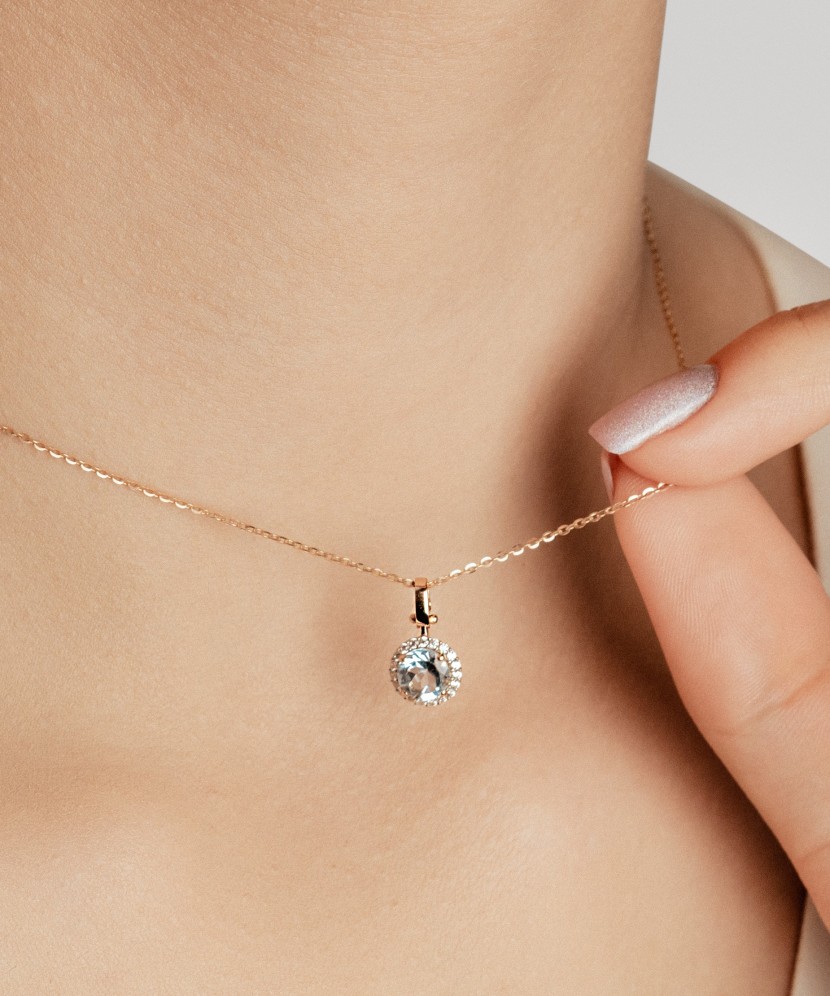 Kuldripats tsirkoonidega