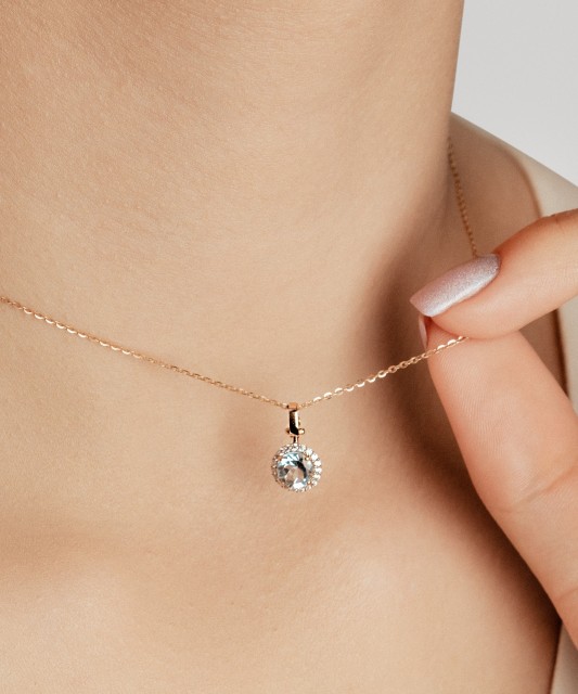 Золотой подвеска с цирконами