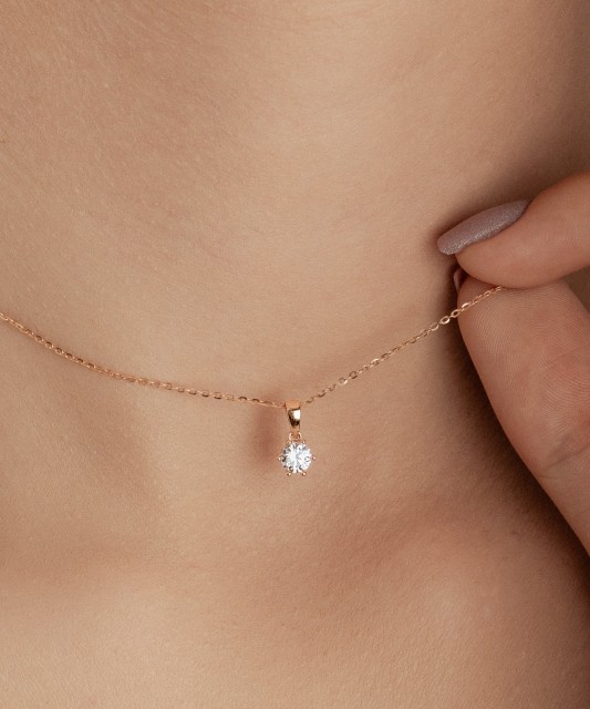 Kuldripats tsirkoonidega