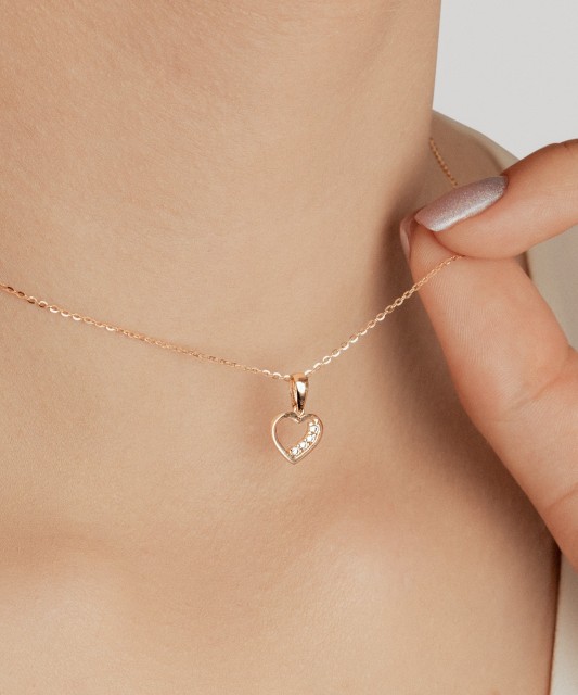 Kuldripats tsirkoonidega "südameke"