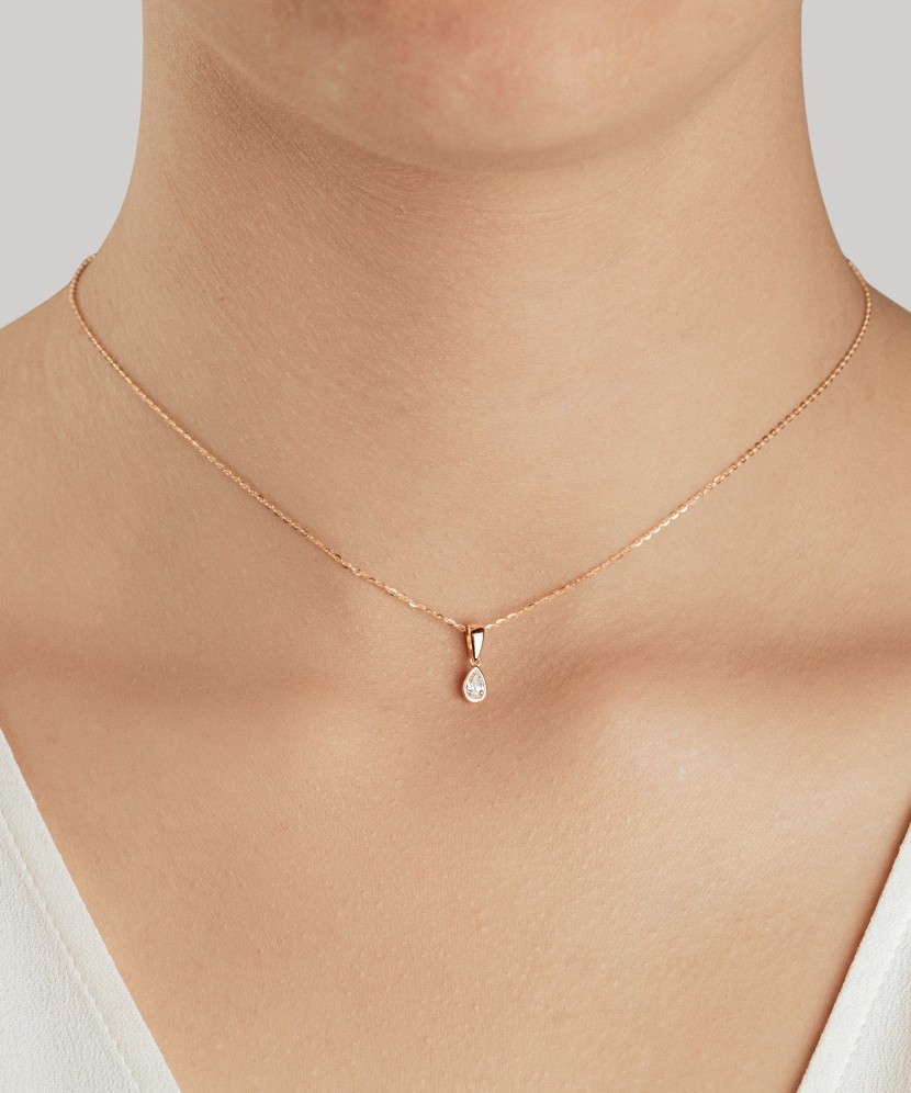 Золотой подвеска с цирконами