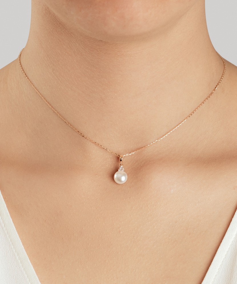 Kuldripats pärli ja tsirkoonidega