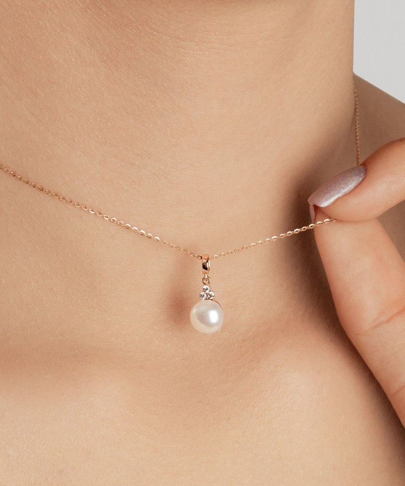 Kuldripats pärli ja tsirkoonidega