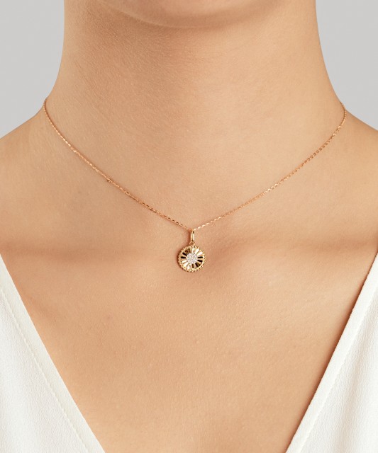 Kollasest Kullast Ripats Teemantidega