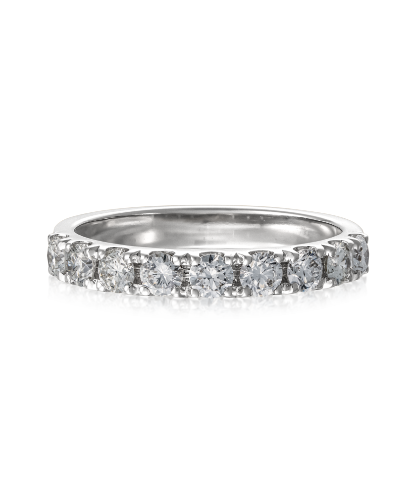 Valgest kullast sõrmus briljantidega (0.78ct)