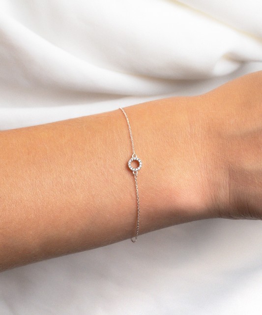 Браслет из белого золота с бриллиантами