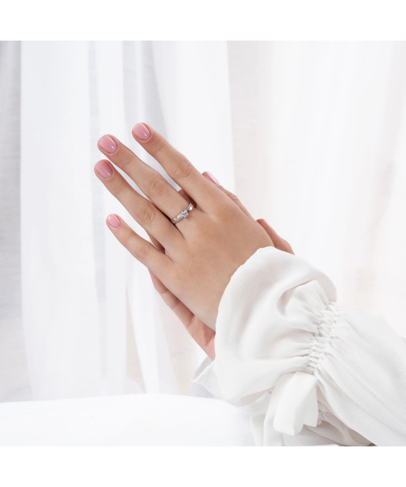 Hõbesõrmus kullatud tsirkoonidega